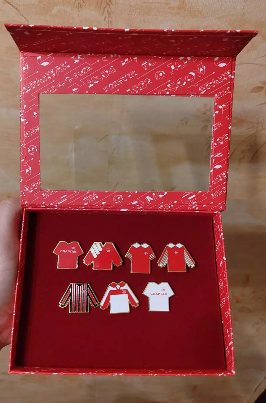 Футбол Значки Спартак Москва - Майки, футболки - набор 7 знаков 1