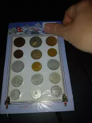 Набор из 15 монет Непала. Из Катманду. В наборе разные номиналы.