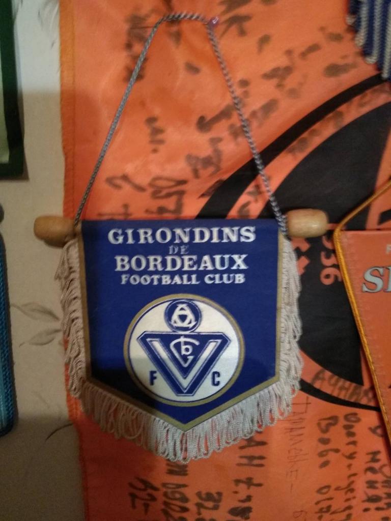 Вымпел ФК Бордо,1984 год