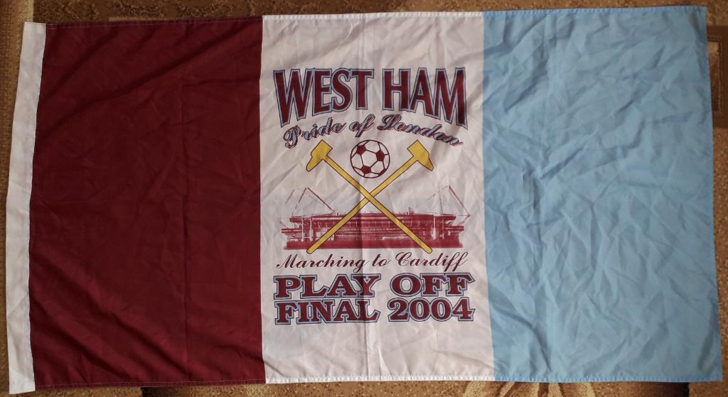 Флаг Вест Хэм Юнайтед - Кристал Пэлас. Финал плей-офф2004