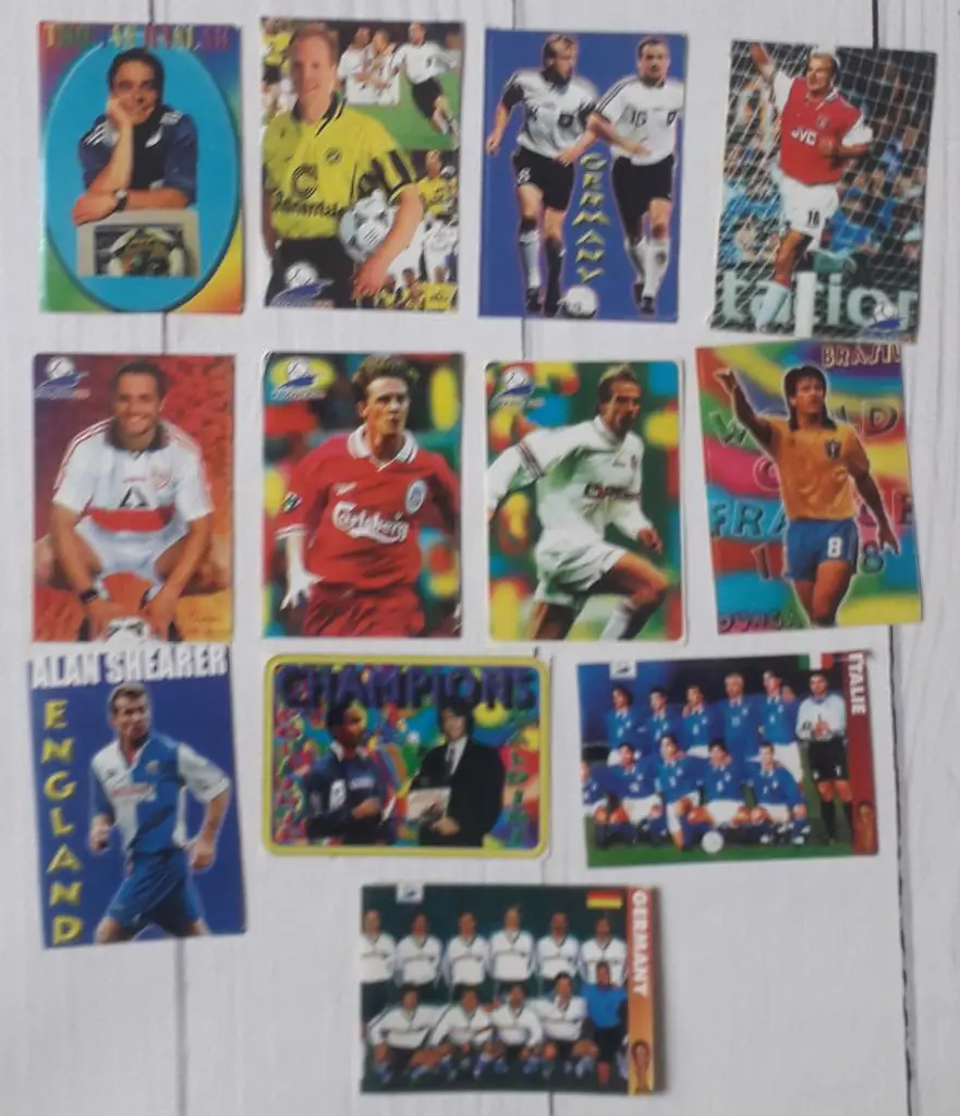 Наклейки 90-х годов. 12 штук