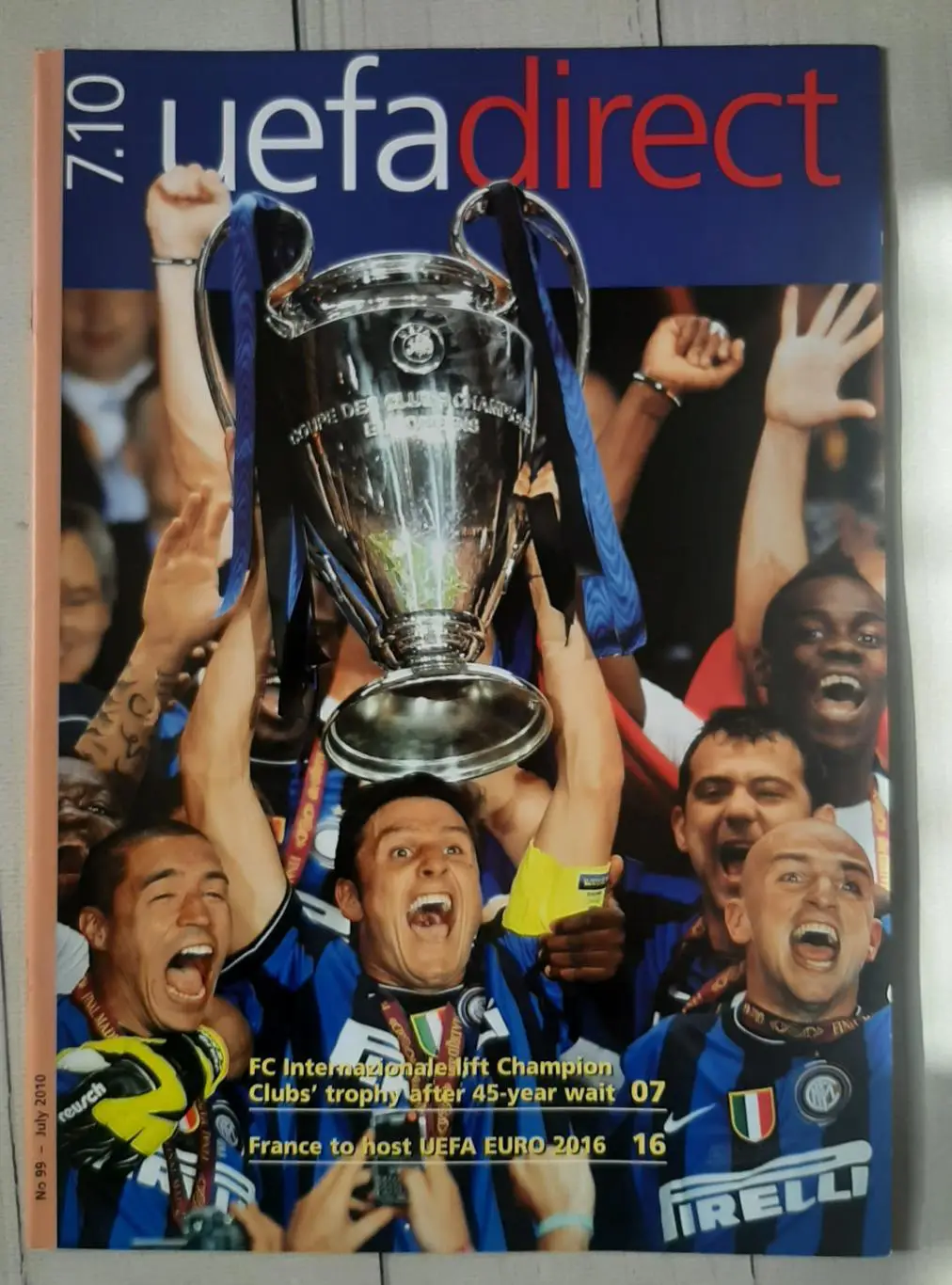 Журнал. UEFA direct. Липень 2010. Баварія - Інтер, Атлетіко -Фулхем