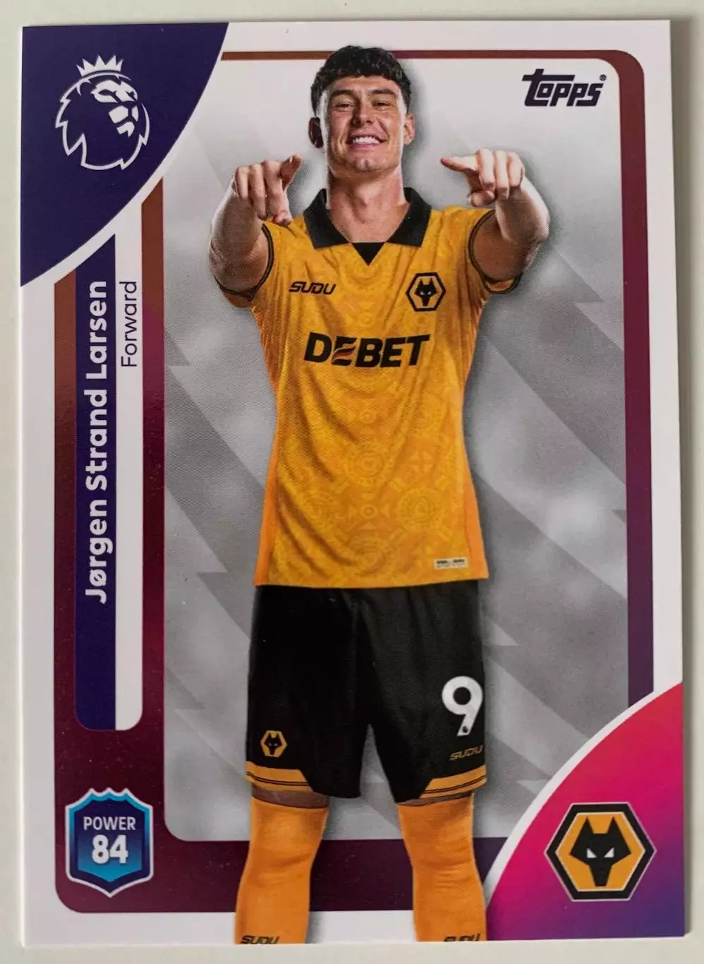 Карточка Йорген Странн Ларсен Вулверхэмптон