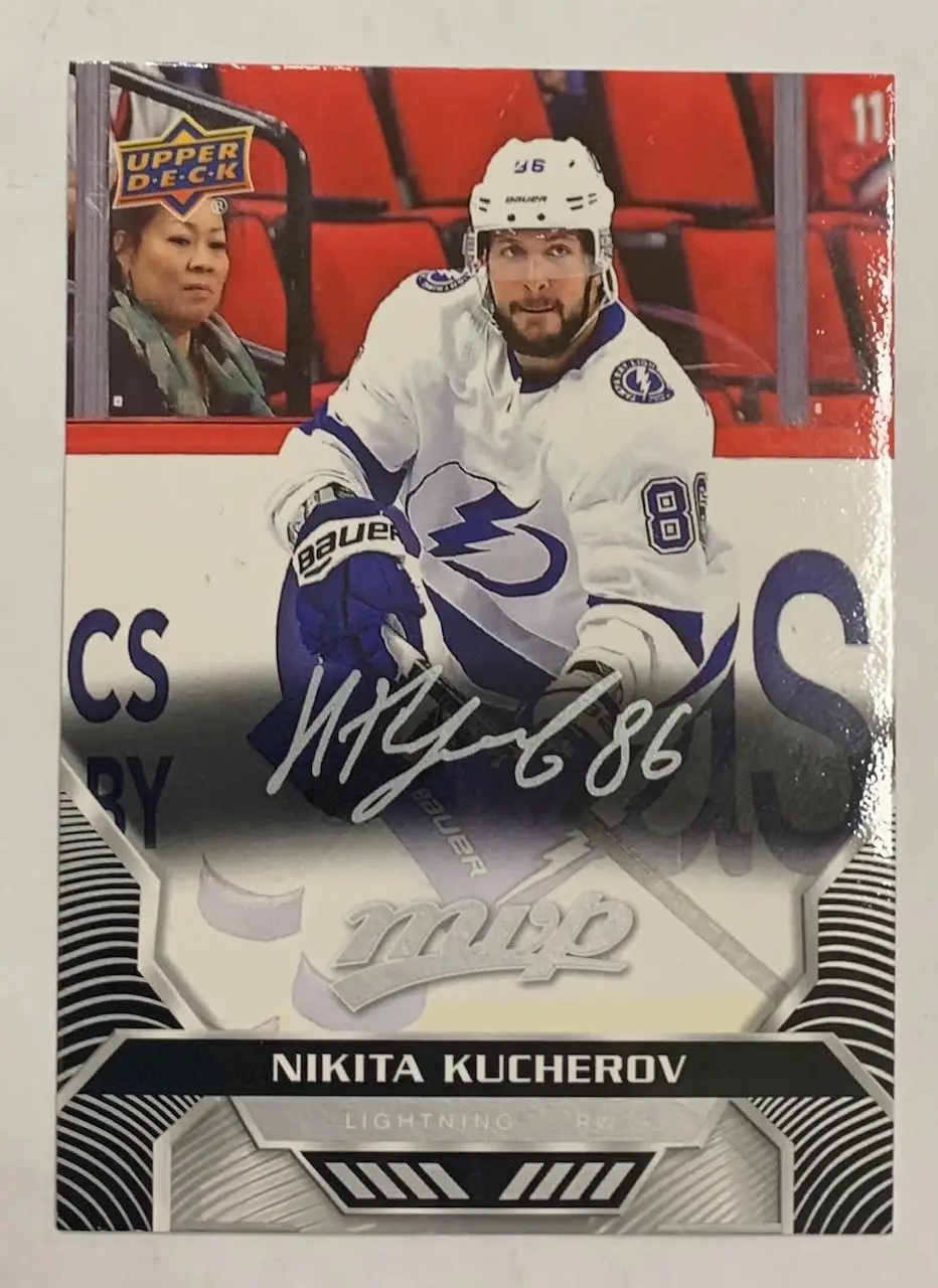 Карточка Никита Кучеров Тампа Бэй Лайтнинг скрипт автограф