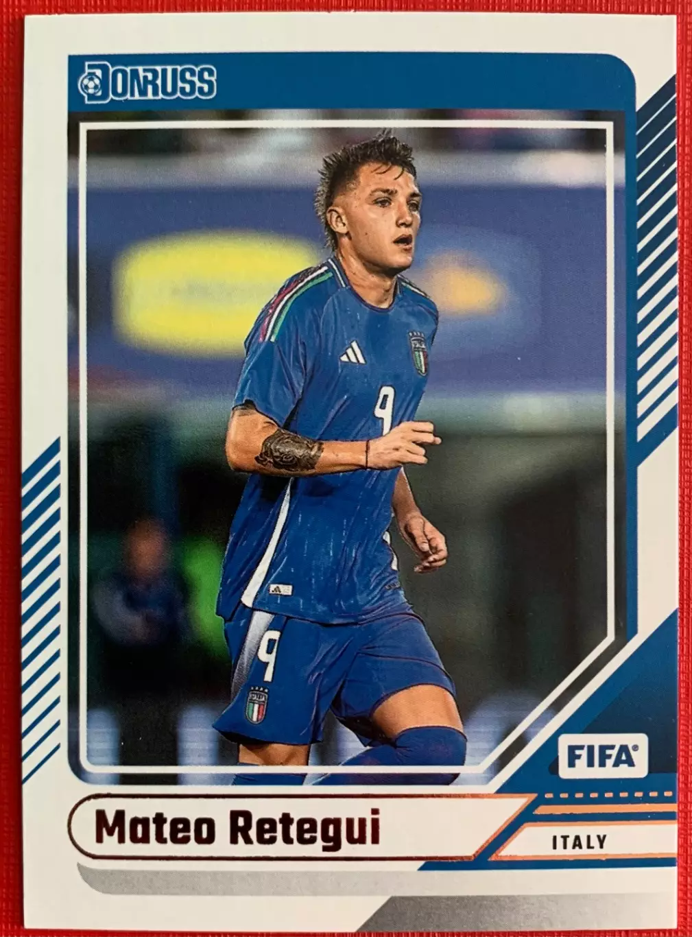 Карточка Матео Ретеги Италия