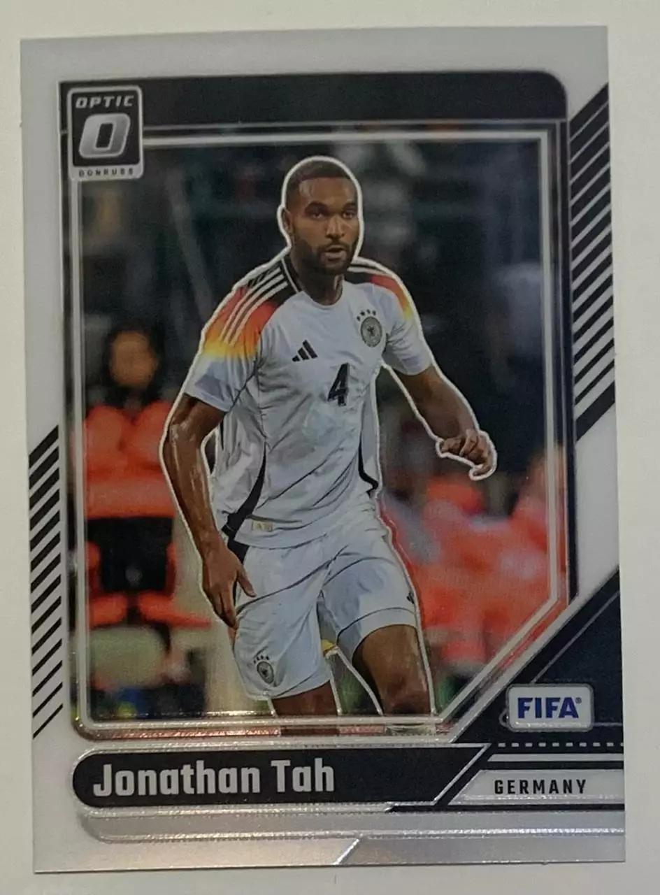 Карточка Джонатан Та Германия