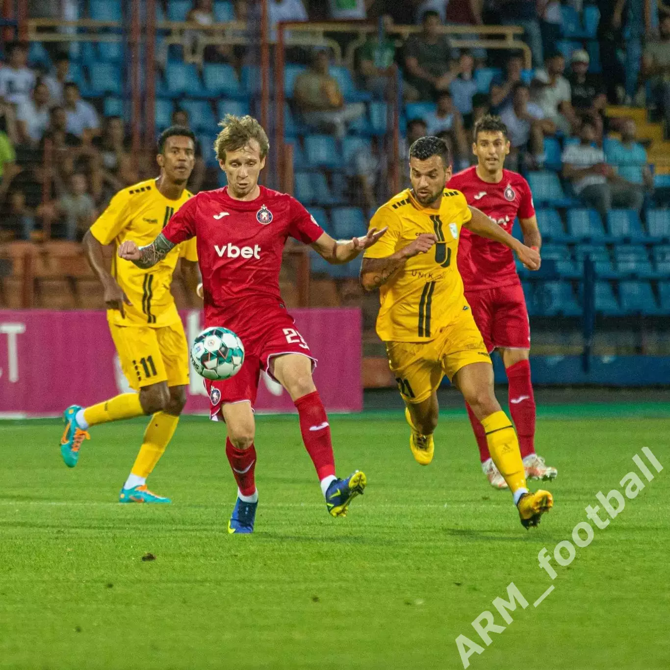 Официальная игровая футбольная майка Ф91 «ДЮДЕЛАНЖ»» (Дюделанж, Люксембург)! №77 7