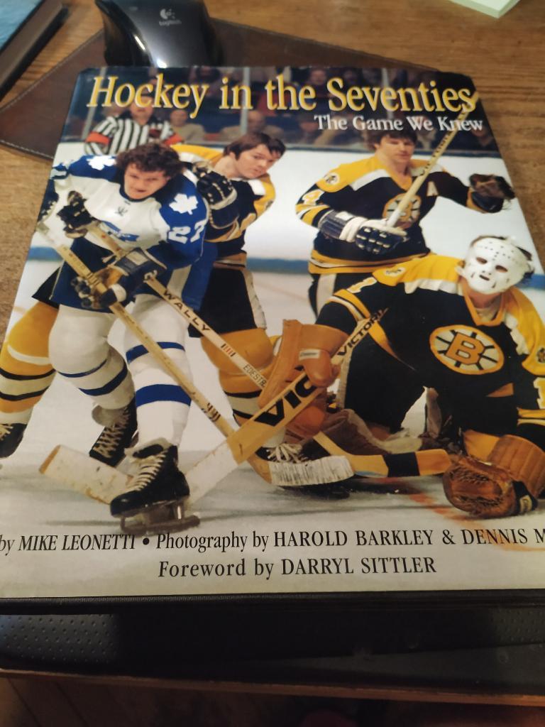 The Game We Knew. Hockey in the Seventies.