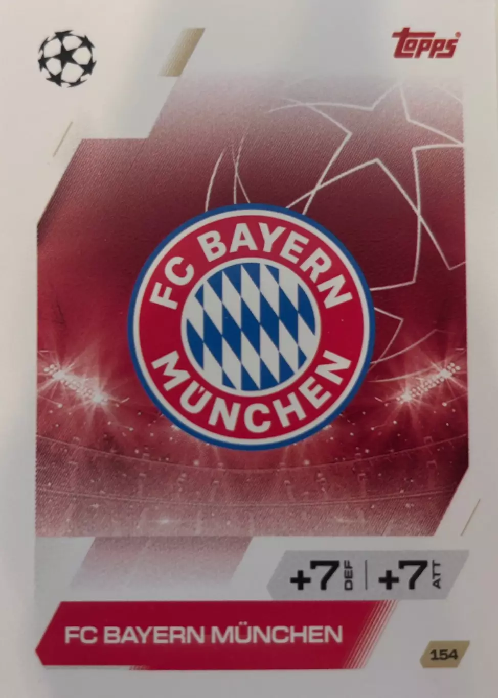 Футбол. Карточка Логотип/Эмблема Бавария Мюнхен Лига Чемпионов 2025-26 TOPPS