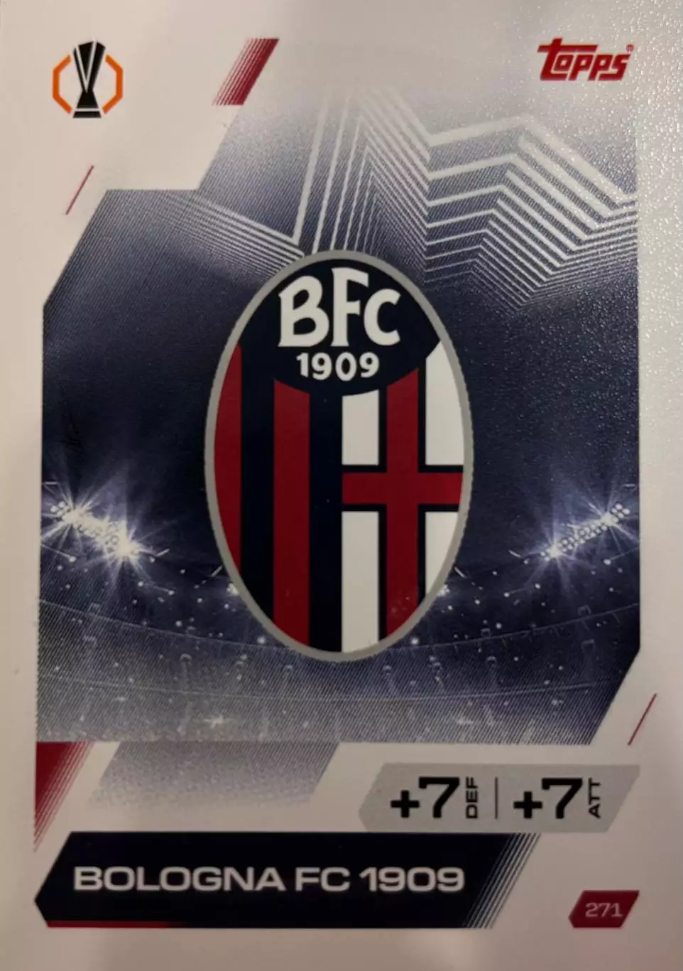 Футбол. Карточка Логотип/Эмблема Болонья Лига Европы 2025-26 TOPPS