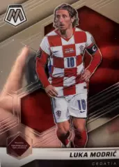 Футбол Карточка Лука Модрич Хорватия, Реал Мадрид, Тоттенхэм Хотспур 2022 Panini