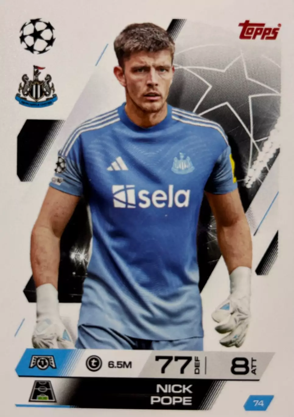 Футбол. Карточка Ник Поуп Ньюкасл Юнайтед, Бернли Лига Чемпионов 2025-26 TOPPS