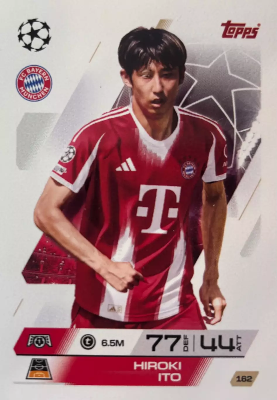 Футбол. Карточка Хироки Ито Бавария Мюнхен,Штутгарт Лига Чемпионов 2025-26 TOPPS