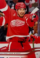 Хоккей. Карточка Dylan Larkin-Дилан Ларкин Detroit Red Wings-Детройт НХЛ/NHL