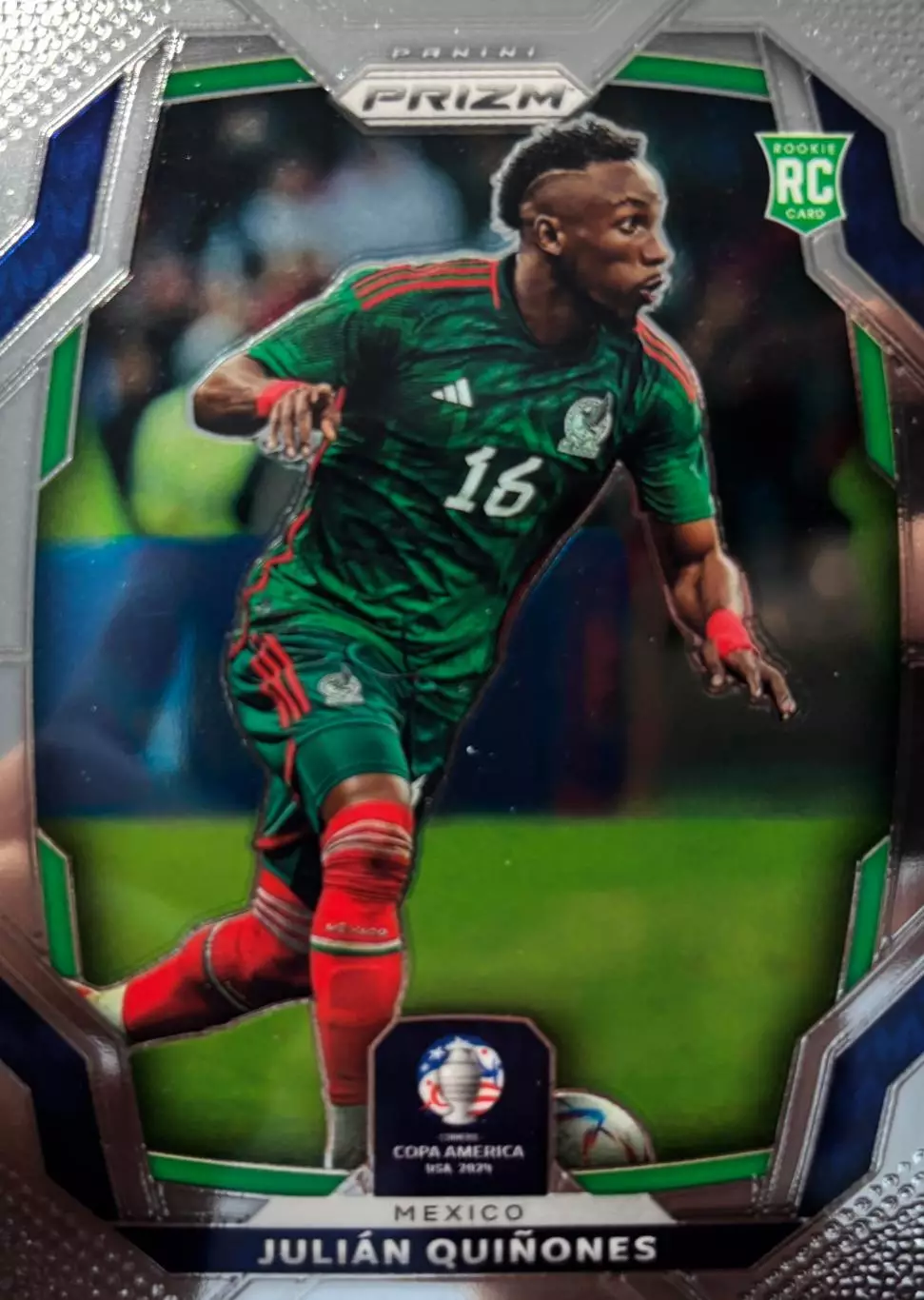 Футбол. Карточка Хулиан Киньонес Мексика Кубок Америки 2023-24 Panini