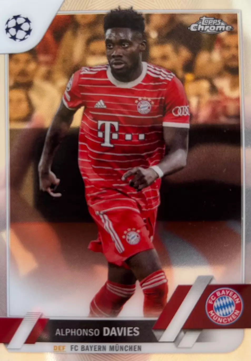 Карточка Alphonso Davies/Альфонсо Дэвис Бавария Мюнхен Лига Чемпионов 2022-23