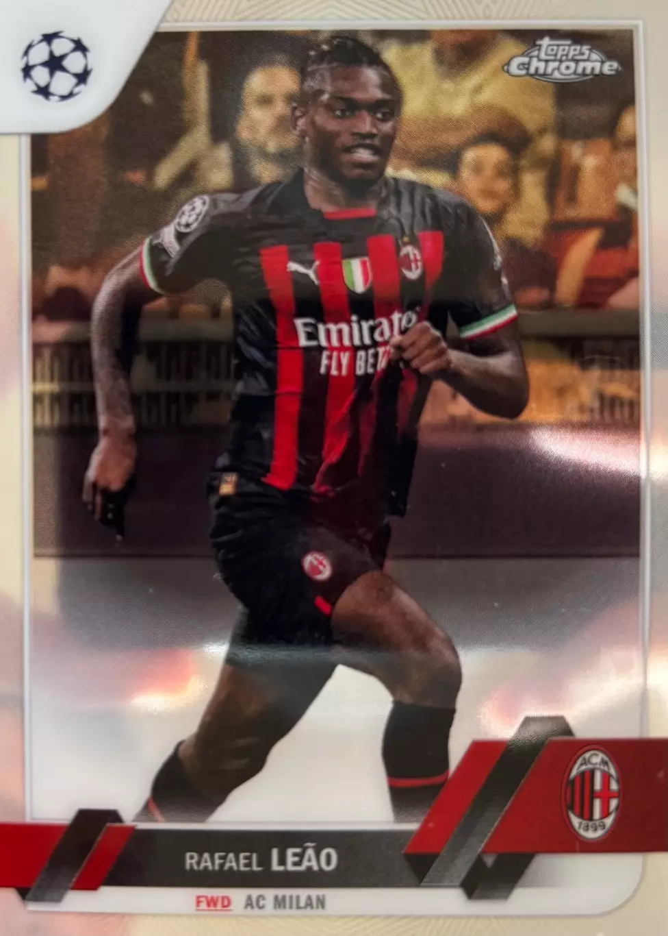 Футбол Карточка Rafael Leao/Рафаэл Леау Милан/Лилль Лига Чемпионов 2022-23 TOPPS