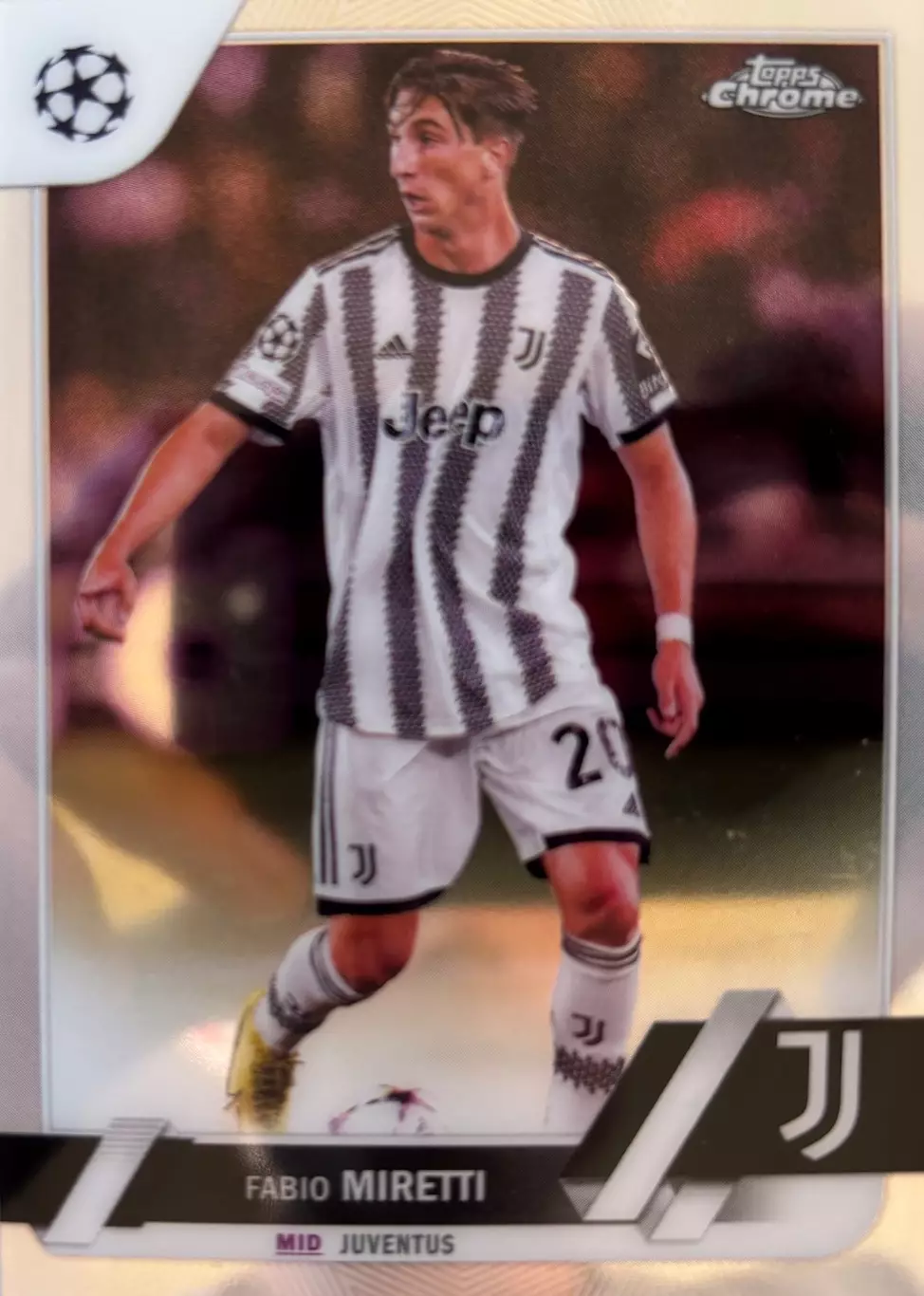 Футбол Карточка Fabio Miretti/Фабио Миретти Ювентус Лига Чемпионов 2022-23 TOPPS