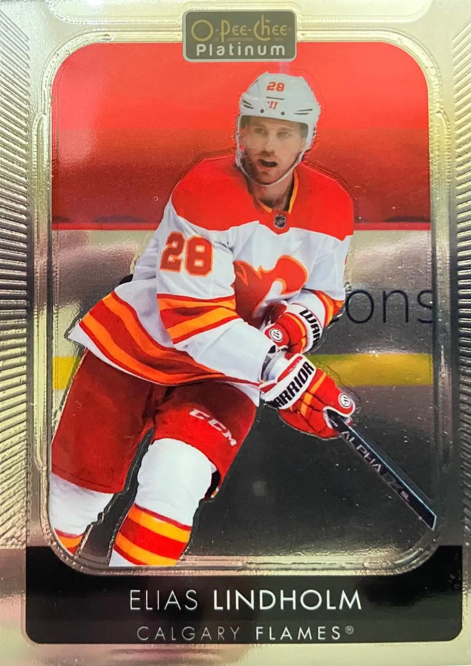 Хоккей. Карточка Elias Lindholm-Элиас Линдхольм Calgary Flames-Калгари НХЛ/NHL