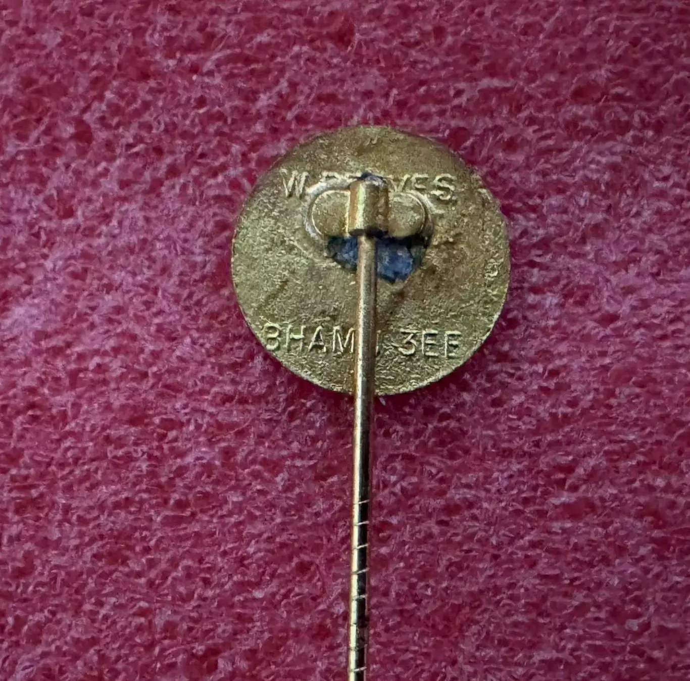 Знак Федерация футбола Ирландия.Производитель W.Reeves & Co Ltd. 1