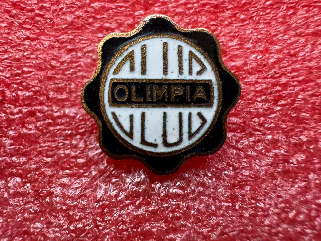 Знак футбольный клуб Олимпия Асунсьон Парагвай.