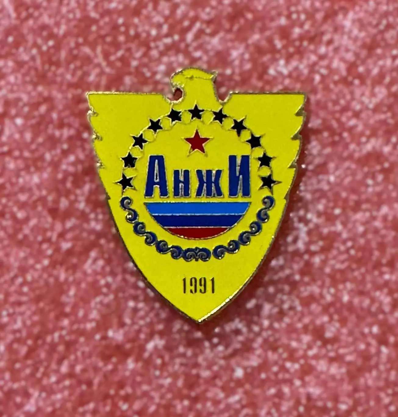 Знак футбольный клуб Анжи Махачкала.