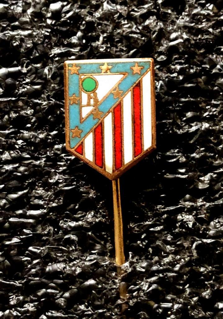 Знак футбольный клуб Атлетико Мадрид Испания.