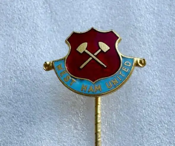 Знак футбольный клуб Вест Хэм Юнайтед Англия.