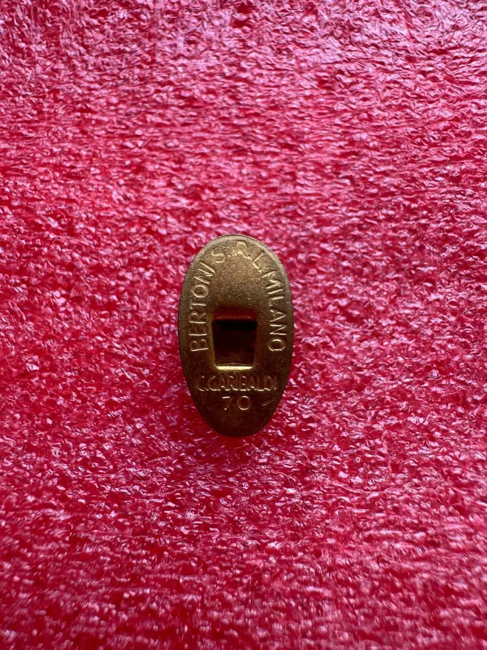 Знак хоккейный клуб Diavoli Hockey Club Milano Италия. 1