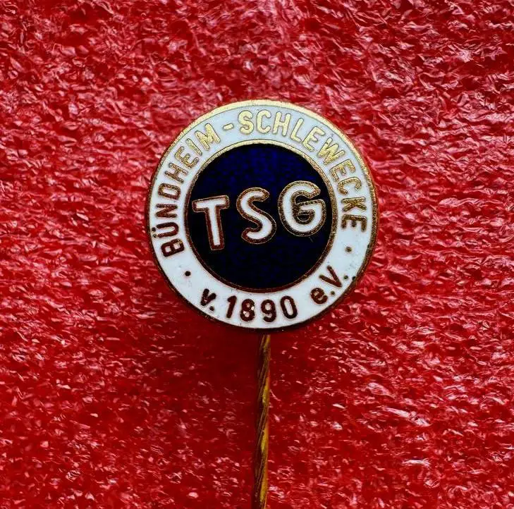 Знак футбольный клуб TSG Bundheim-Schlewecke Германия.