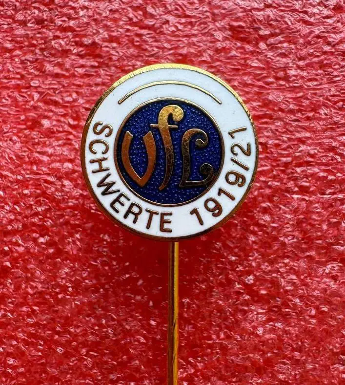 Знак футбольный клуб VfL SCHWERTE 1919/21 Германия.