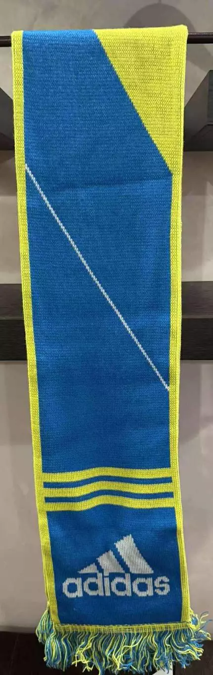 Шарф ЕВРО-2012 Украина.Официал.Чемпионат Европы по футболу 2012 года. 3