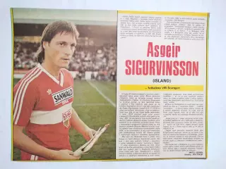 Футбольные звезды из журнала Старт ЧССР - Асгейр Сигурвинссон Исландия