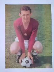 Из журнала Кепеш спорт Венгрия футболист сборной Венгрии- Флориан Альберт