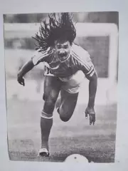 Фото из советского журнала футболист Рууд Гуллит