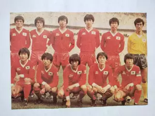 Постер участник чм по футболу из журнала Старт ЧССР- сборная Ю.Корея 1986 год