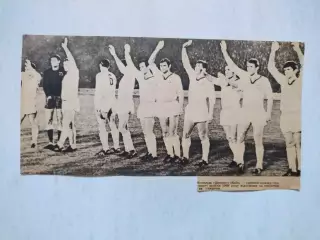 Газетное фото ДИНАМО КИЕВ срібний призер чемпіонату СРСР 1969 р.
