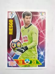 Карточка Panini Liga Santander 2016-17.Eibar- Asier Riesgo № 127