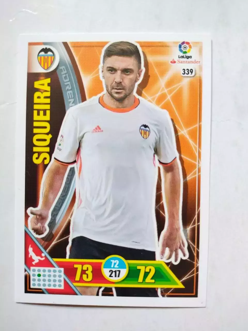 Карточка Футбол Panini Liga Santander 2016-17.Valencia - Guilherme Siqueir № 339