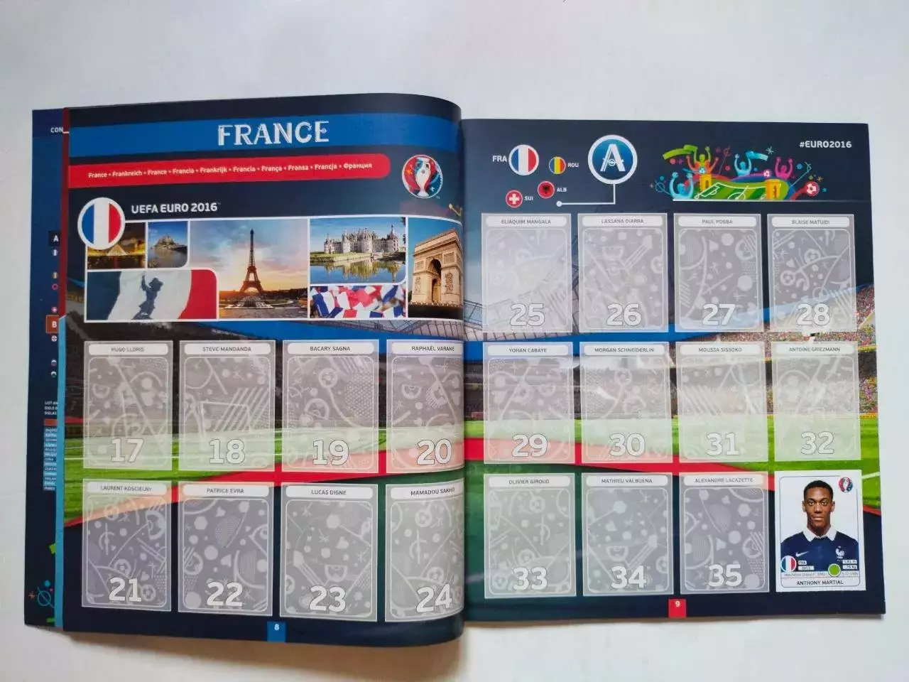 Альбом для наклеек фирмы PANINI Чемпионат Европы по футболу 2016 год Франция 3
