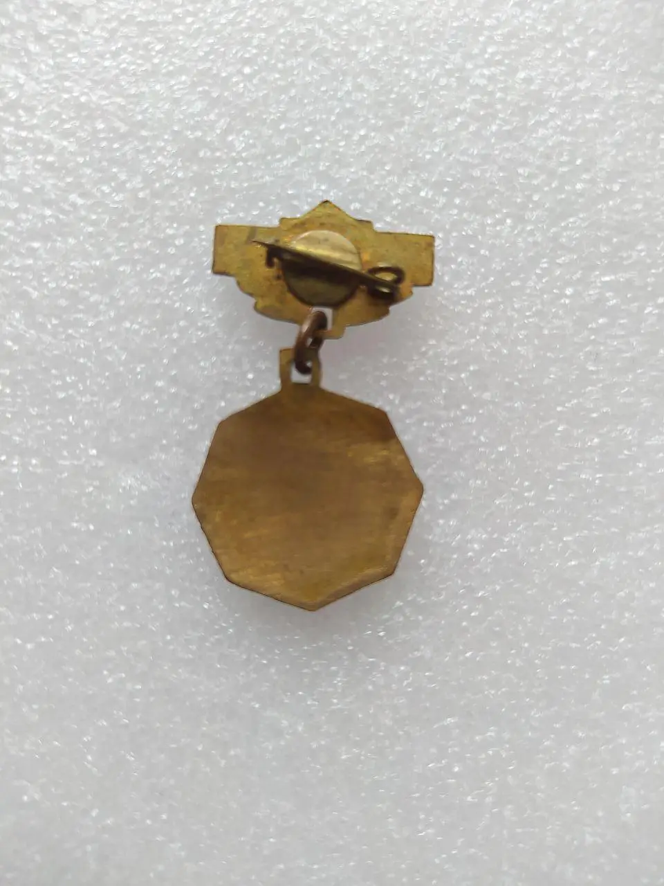 Локомотив 2 место футбол тяжелый,эмаль 1