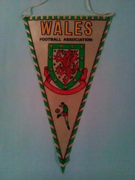 Вымпел футбольная ассоциация Уэльс