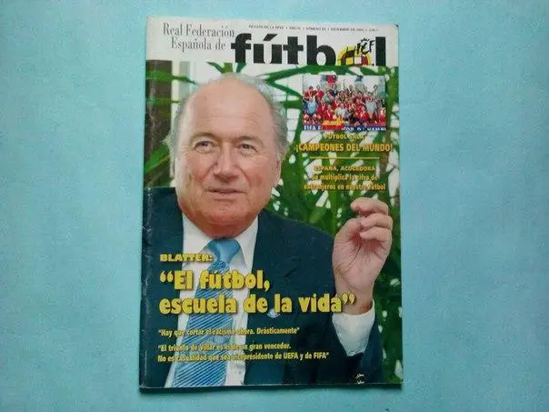 Futbol испанский футбольный журнал 2004 год