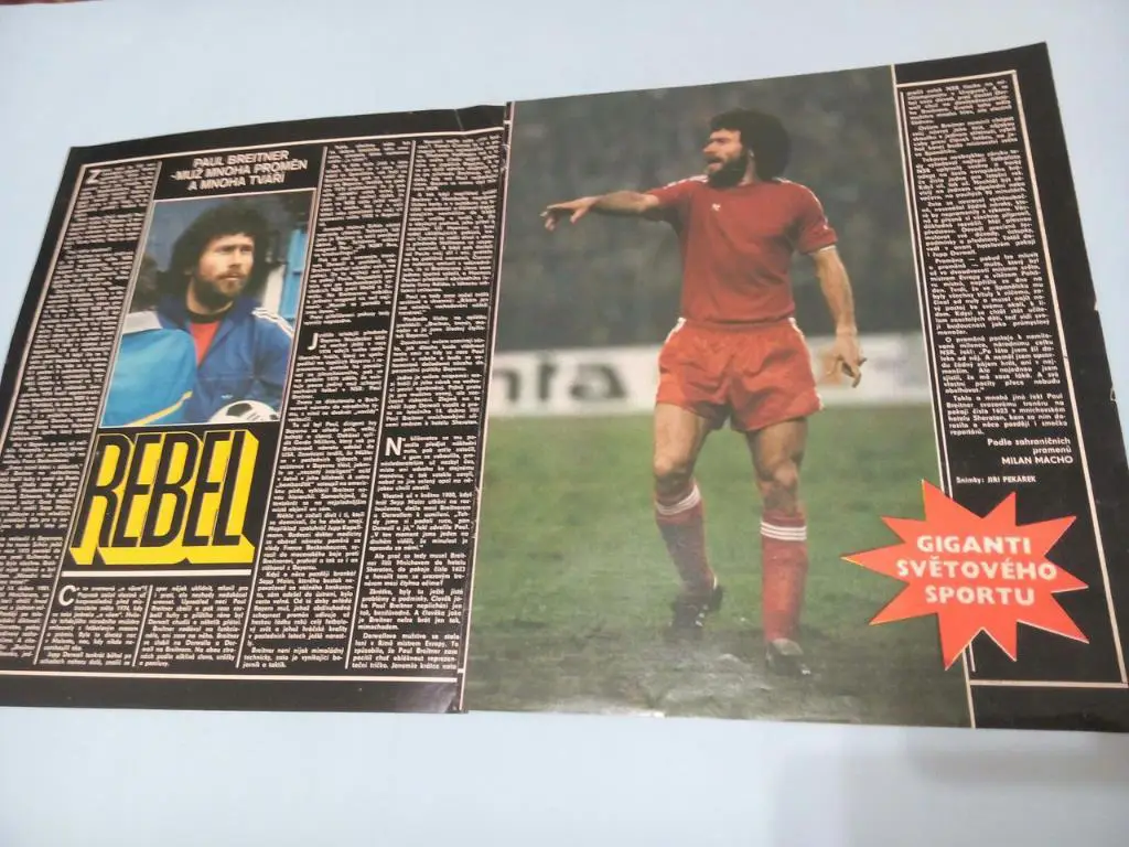 футбольные звезды из журнала Старт и Стадион Чехия - Пауль Брайтнер ФРГ