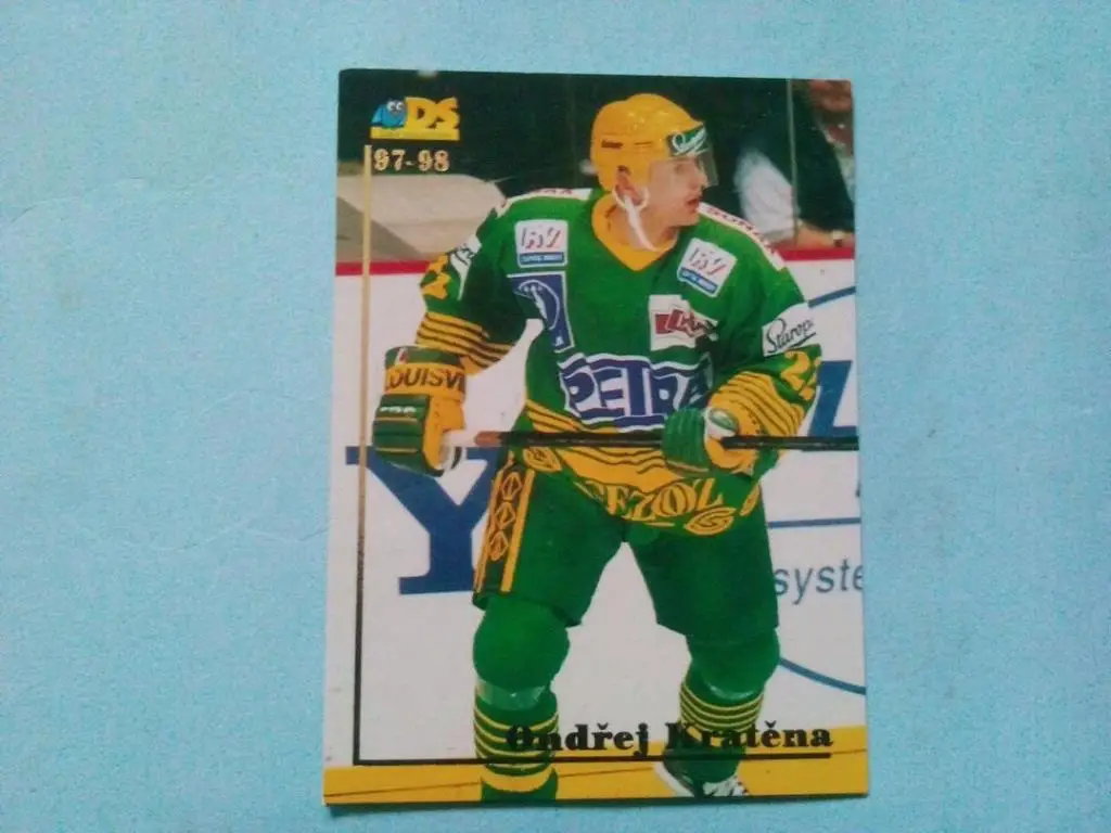 Карточка хоккей .Звезды мирового хоккея - KRATENA