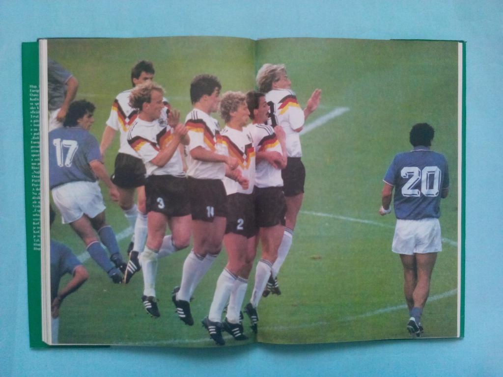 EURO 88 - Чемпионат Европы по футболу 1988 г чемпион Голландия вице чемпион СССР 3