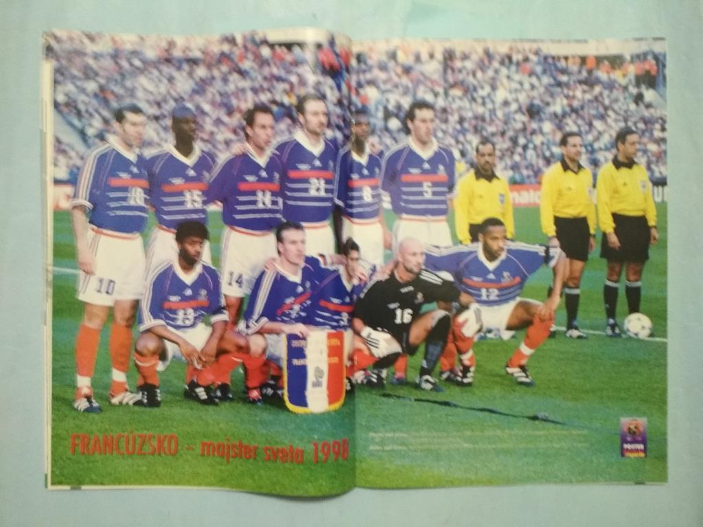 Futbal magazin Cловацкий журнал Футбол № 7 за 1998 г - спецвыпуск о чм Франция 2