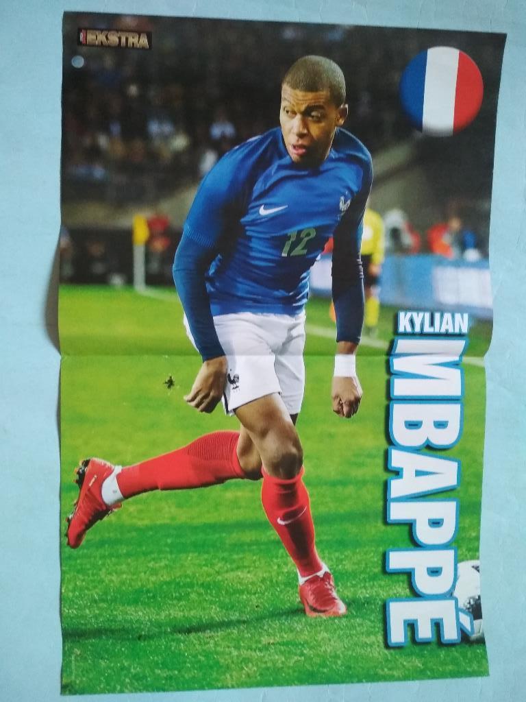 Из журнала GIGA Sport игрок сб. Франции Мбаппе участник чм по футболу 2018 год