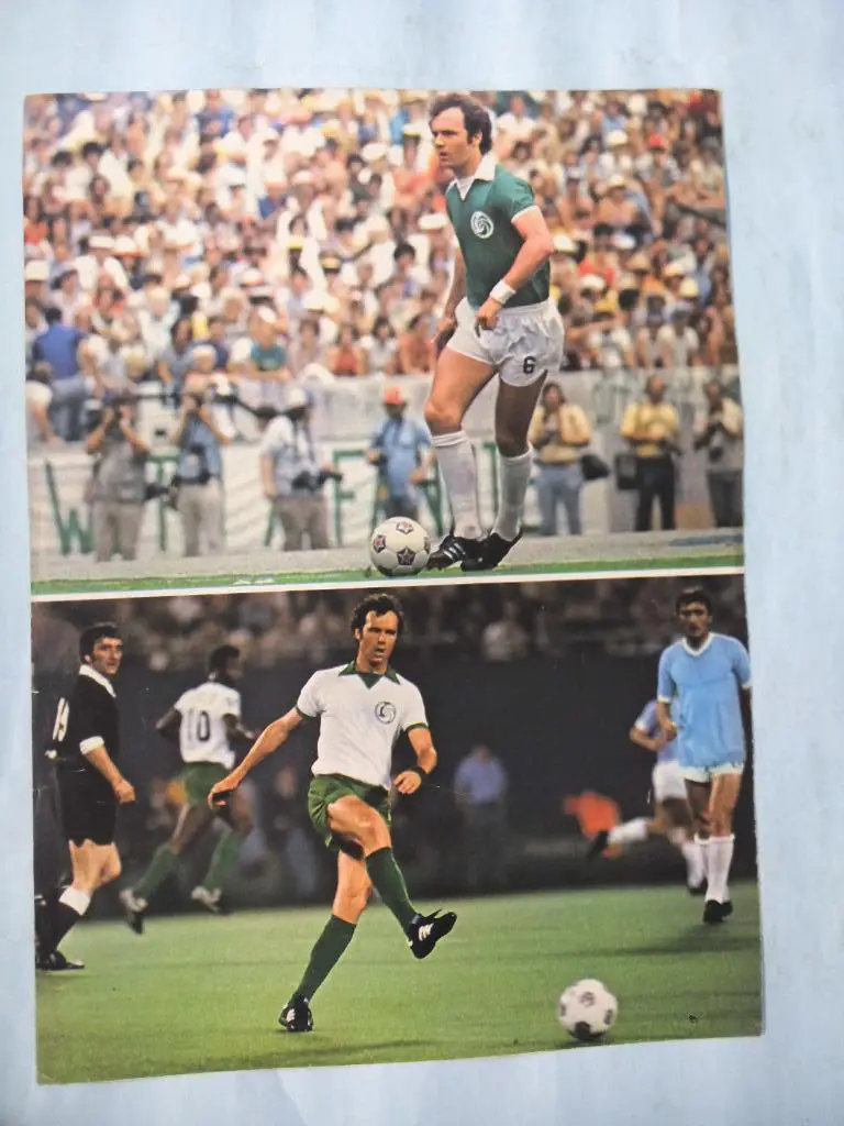 Лист из иностранного журнала- Беккенбауэр Сантос двухсторонний 1