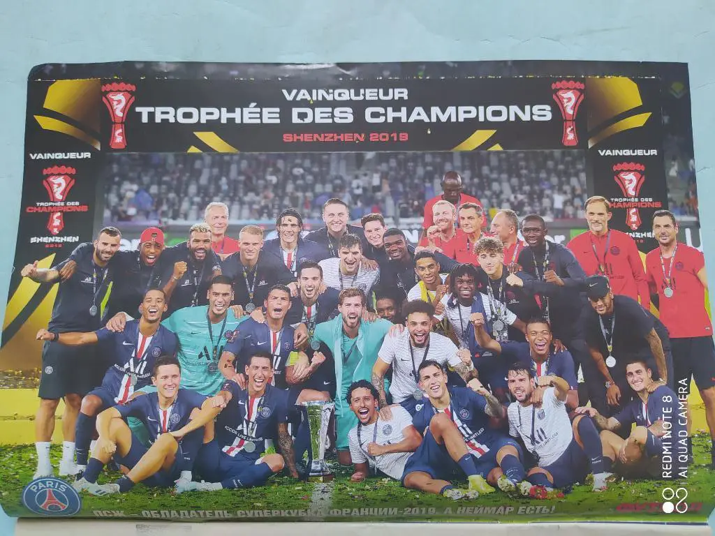 Из журнала Футбол Украина ПСЖ обладатель Суперкубка Франции - 2019 год